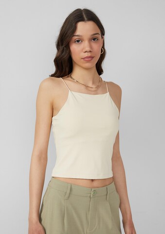 QS Top in Beige: voorkant