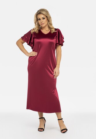 Karko Evening Dress in Red: front