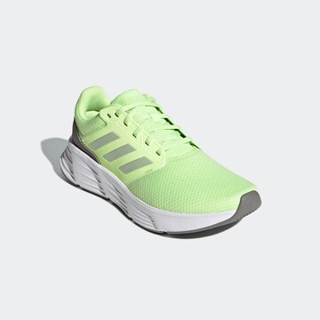 ADIDAS SPORTSWEAR - Zapatillas de running 'Galaxy 6' en verde