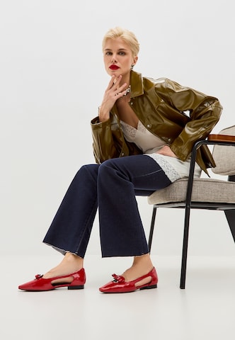 CESARE GASPARI Ballerina in Rot