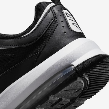 Baskets basses 'Air Max' Nike Sportswear en noir
