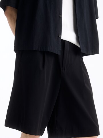 Pull&Bear Szeroka nogawka Spodnie w kolorze czarny