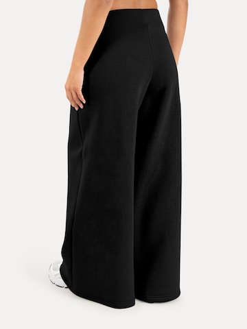Loosefit Pantalon ' Sylva ' Smilodox en noir
