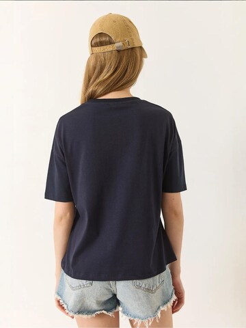 T-shirt Bianco Lucci en bleu