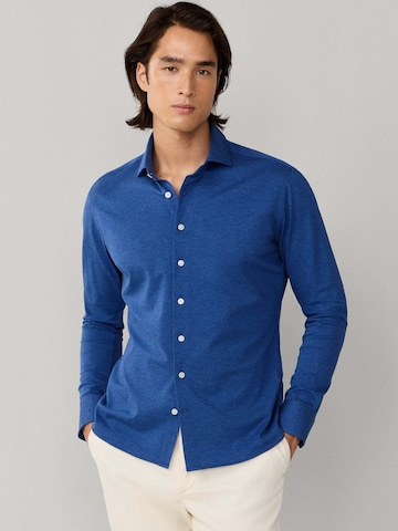 Coupe regular Chemise Hackett London en bleu : devant