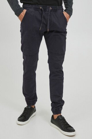 INDICODE JEANS Loosefit Chino 'BRONTUS' in Zwart: voorkant