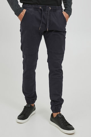 INDICODE JEANS Loosefit Chinohose 'BRONTUS' in Schwarz: predná strana