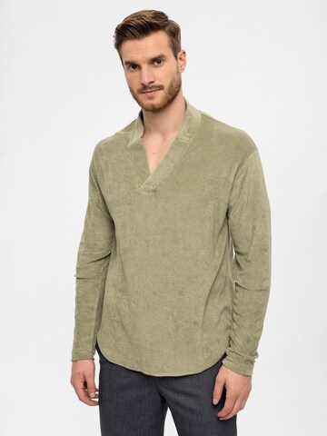 Antioch Regular fit Shirt in Groen: voorkant