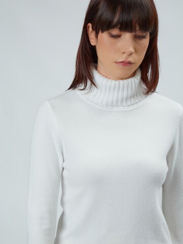 Pull-over Influencer en blanc