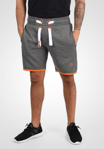 !Solid Regular Sweatshorts 'Benjamin' in Grau: predná strana