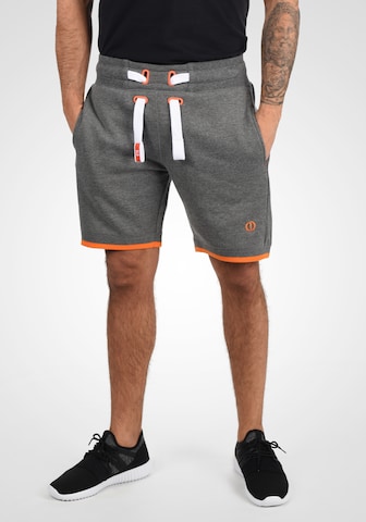 !Solid Regular Sweatshorts 'Benjamin' in Grau: predná strana