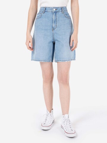 Colin's Regular Shorts in Blau: Vorderseite