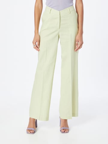 NA-KD Wide leg Trousers with creases in Green: front