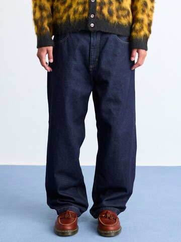 Carhartt WIP Baggy Джинсы 'Brandon' в Синий: спереди