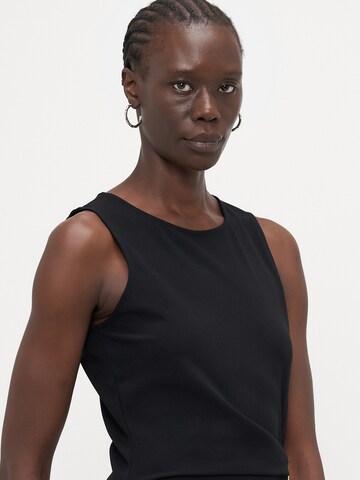 Vero Moda Tall - Vestido 'VMHOSANNA' en negro