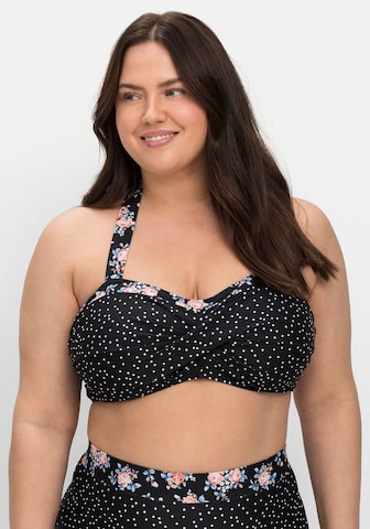 SHEEGO - Top de bikini en negro: frente