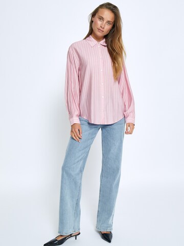 Peppercorn Blouse 'Felia' in Roze