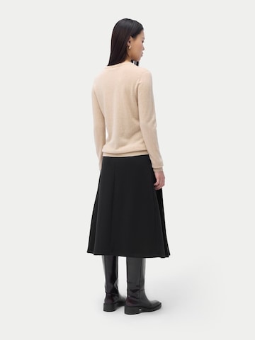 GOBI Cashmere Tröja 'Women's Essential Cashmere Crewneck Sweater' i beige