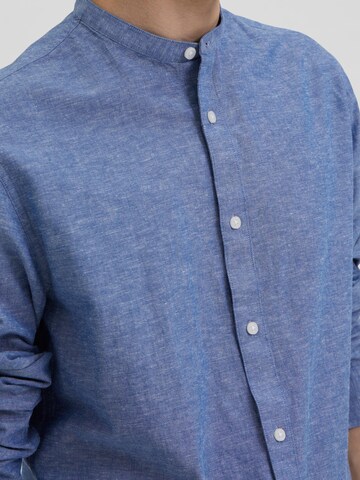 Regular fit Camicia di SELECTED HOMME in blu
