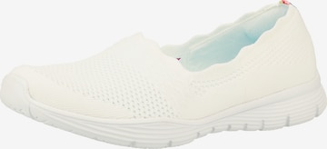 SKECHERS Classic Flats in White: front