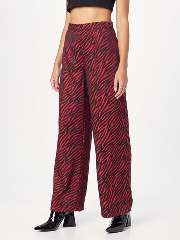 Nasty Gal Wide leg Pants in Red: front