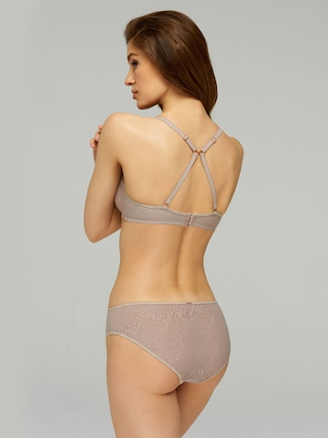 Invisible Soutien-gorge Marc & André en beige