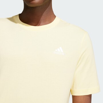 T-Shirt fonctionnel 'Essentials' ADIDAS SPORTSWEAR en jaune