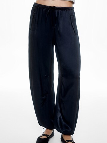 Pull&Bear Wide leg Trousers in Black