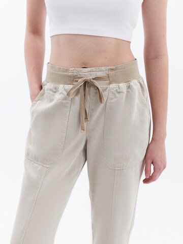 OXXO Tapered Trousers in Grey