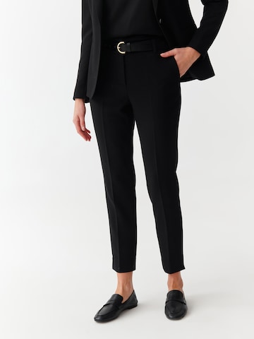 TATUUM Regular Trousers ' RIANA' in Black: front