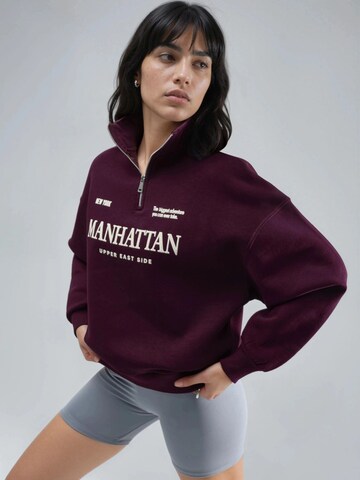 Busem - Sweatshirt em vermelho: frente