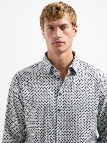 No Excess - Ajuste regular Camisa en azul
