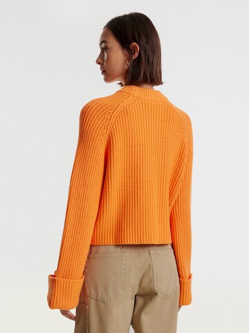 EDITED Пуловер 'Brittany' в оранжево