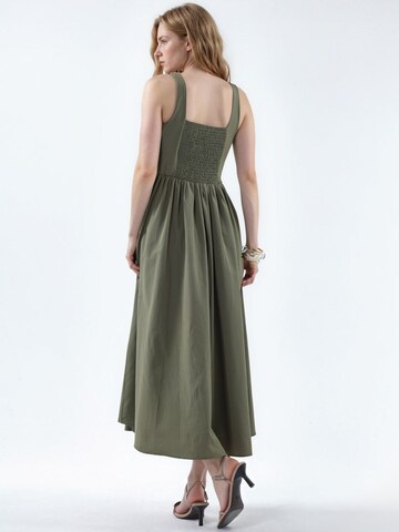 Busem Dress in Green