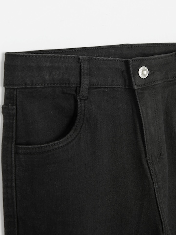 Cool Club - Pierna ancha Pantalón en negro