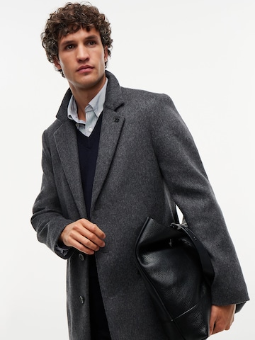 TOMMY HILFIGER Between-seasons coat 'New York' in Grey