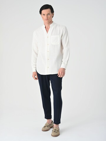 Antioch Regular fit Button Up Shirt in White