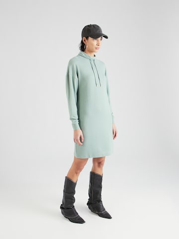 ABOUT YOU Dress 'Female' in Green: front