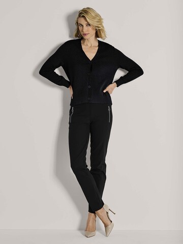 MADELEINE Gebreid vest in Zwart
