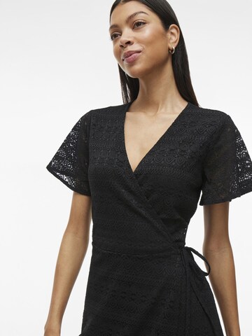 VILA Kleid in Schwarz
