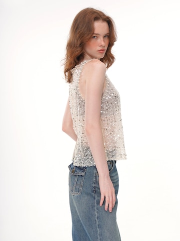 Camicia da donna 'All Over Sequin Rhinestone Mesh Sleeveless Top, Crew Neck Sheer Loose Fit Beaded Vest' di yoligex in bianco