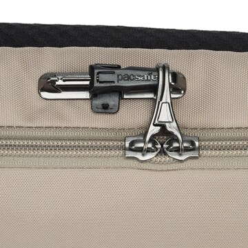 Marsupio 'Metrosafe X' di Pacsafe in beige