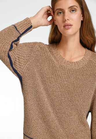 DAY.LIKE Sweater in Brown