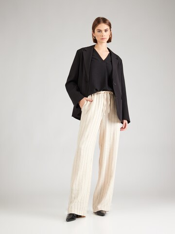 VILA - Blusa 'VIJosa' en negro