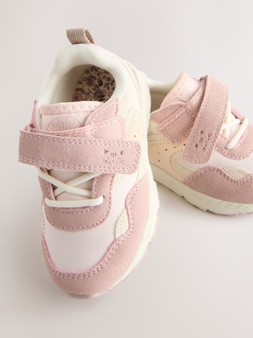 Next Sneakers in Roze