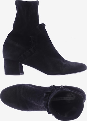 & Other Stories Dress Boots in 38 in Black: front