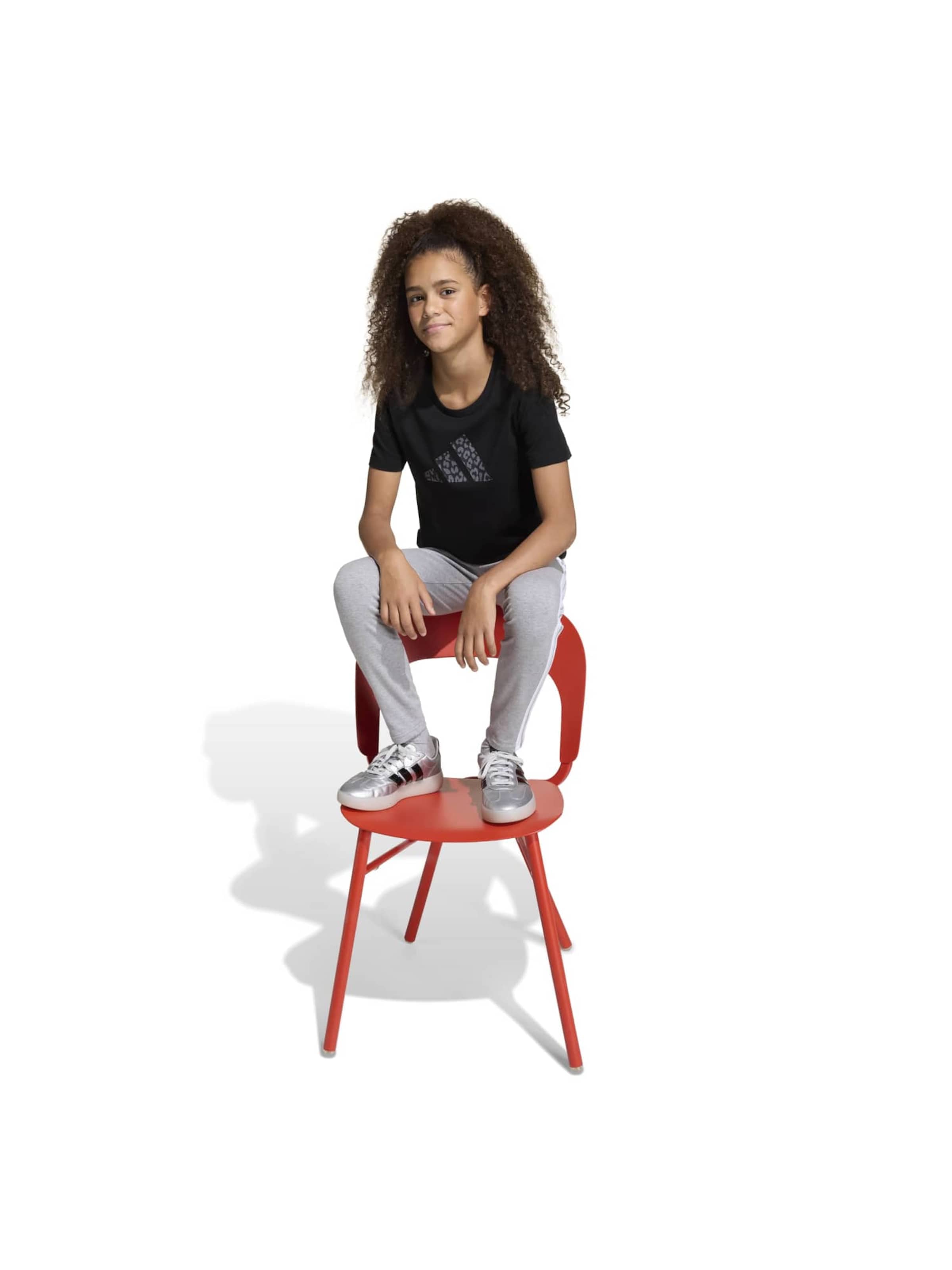 ADIDAS SPORTSWEAR Функциональная футболка в Черный