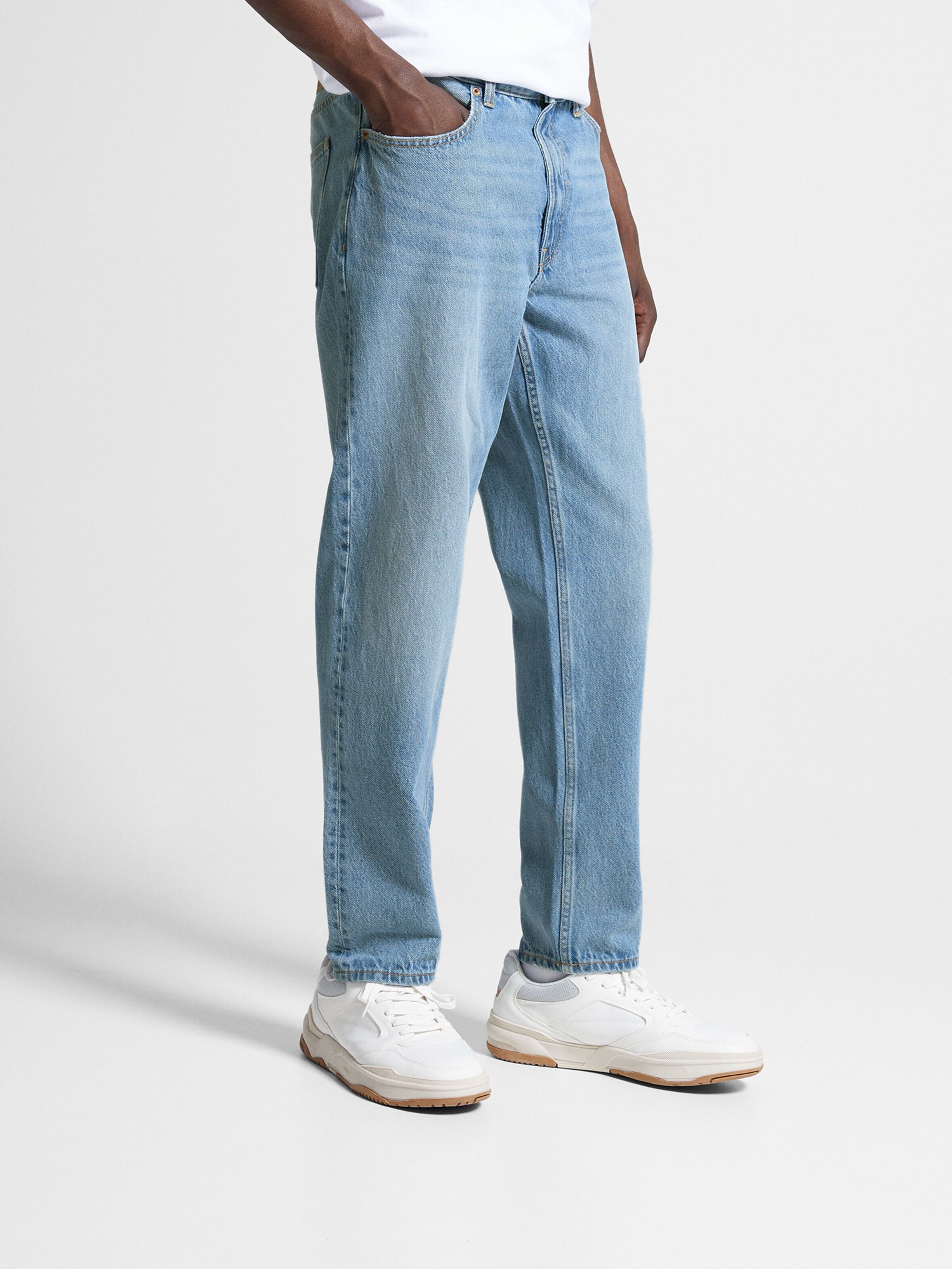 Jean bleu bershka deals