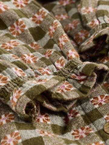 Next Set in Brown