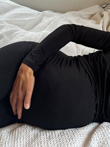 petit amour Shirt 'Gil' in Black